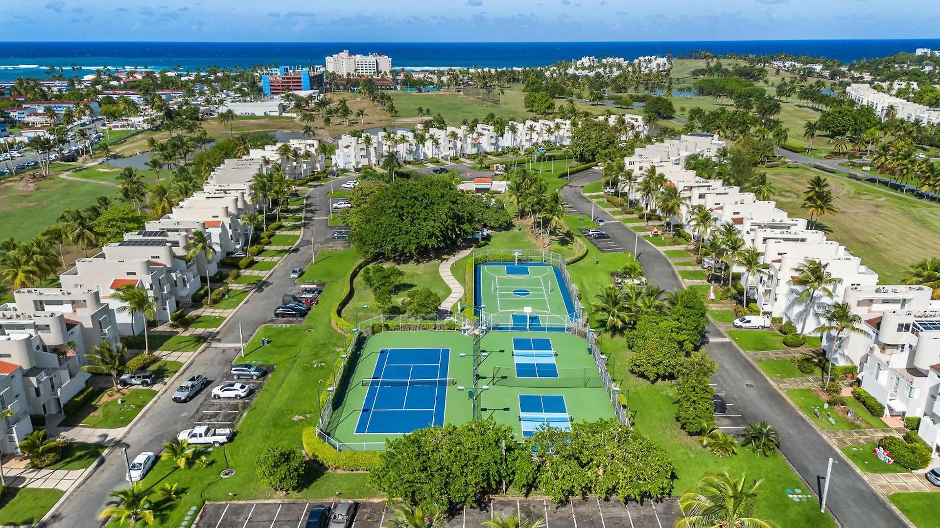 Villa Blue Sea Spacious Family Retreat Dorado Portoriko